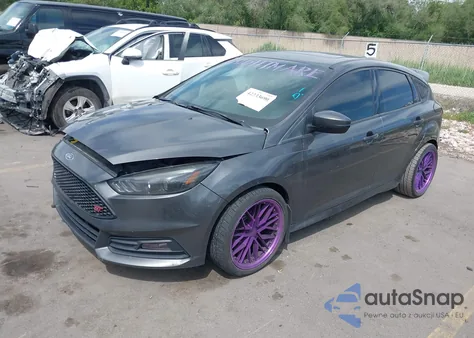 2018 Ford Focus St z USA, uszkodzony, nr VIN 1FADP3L99JL260072